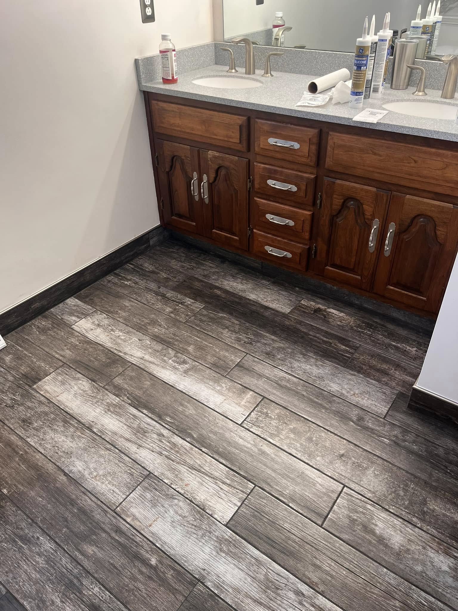 bathroom gray vinyl flooring